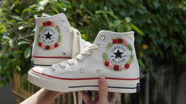 Converse Chuck Taylor70 – Converse custom floral embroidery – Converse custom shoes – Converse custom wedding Embroidered Shoes